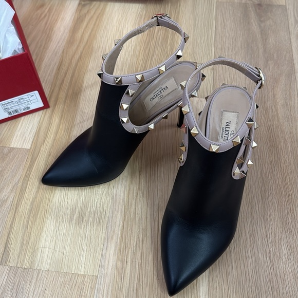 VALENTINO ROCKSTUD 100 LEATHER mules/booties IN BLACK size 37.5 - Picture 3 of 10